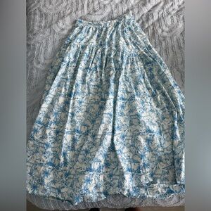 Skies are Blue skirt